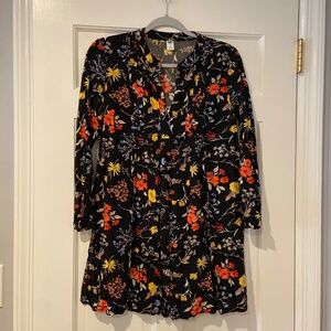 Old Navy Floral Pintuck Tunic Blouse| Black Long Sleeve | Size Small